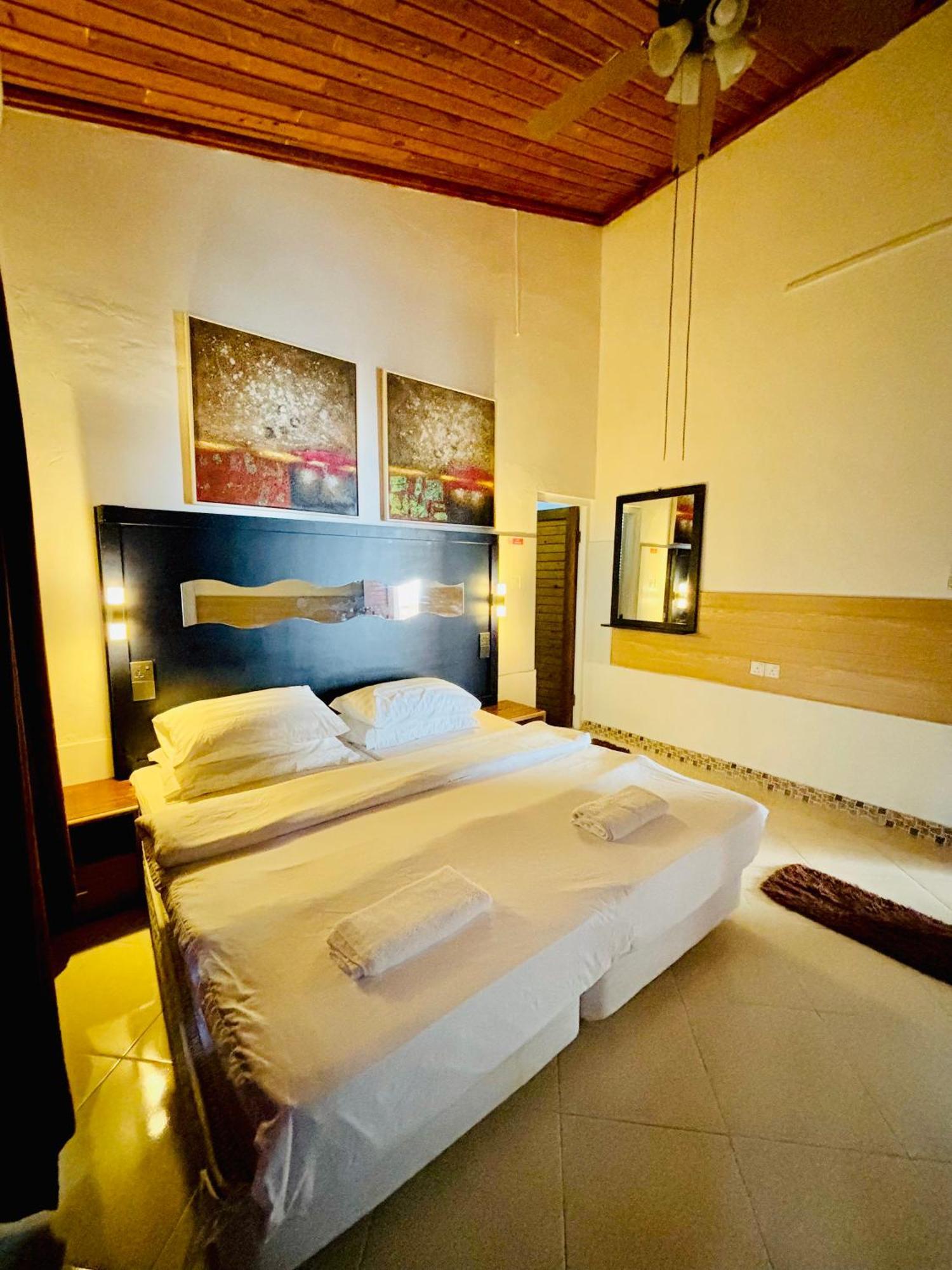 Aloha Inn Himmafushi Buitenkant foto