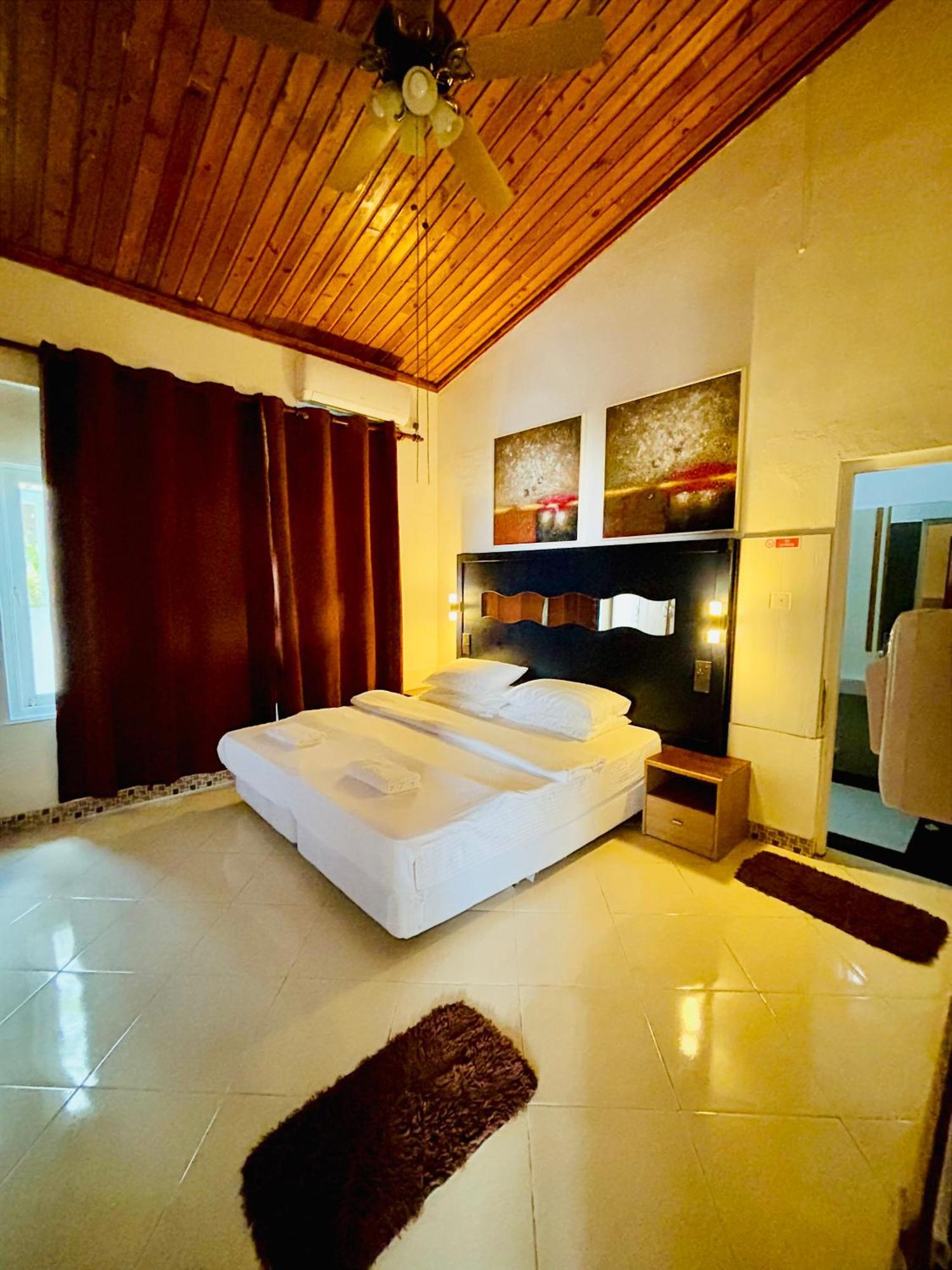 Aloha Inn Himmafushi Buitenkant foto